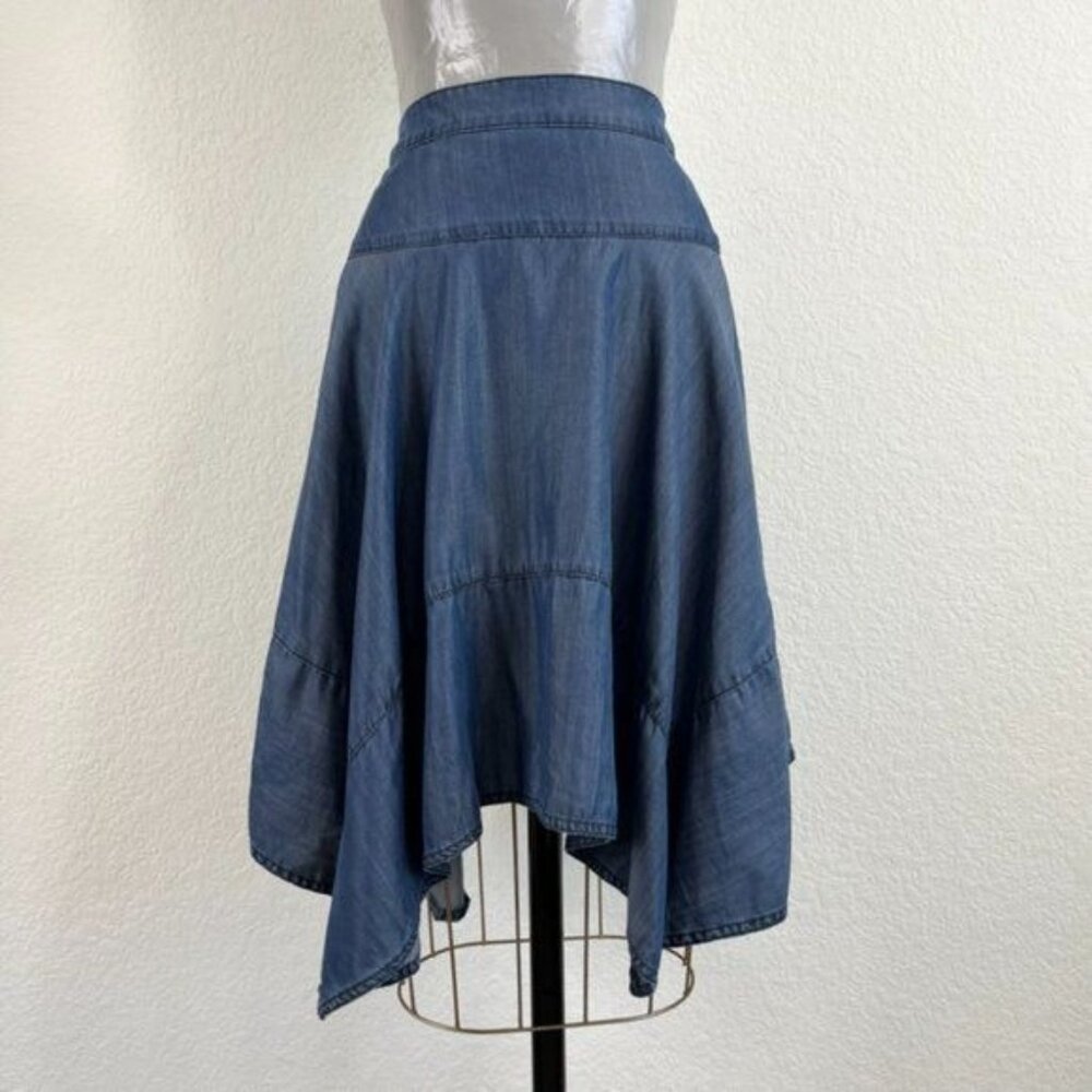 Anthro HD in Paris Chambray Hanky Hem Skirt
